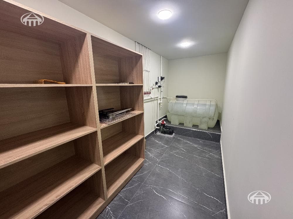 Townhouse · 4 rooms · 292 m² · Arabkir