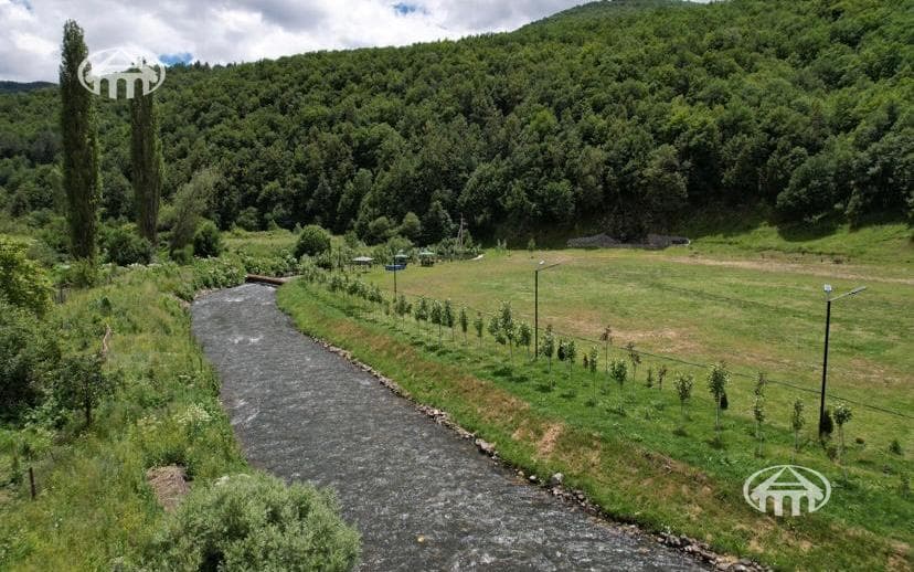 Land · 14,290 m² · v. Artavaz