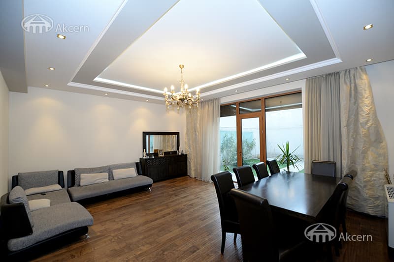 Дом · 4 комн. · 210 м² · Канакер-Зейтун