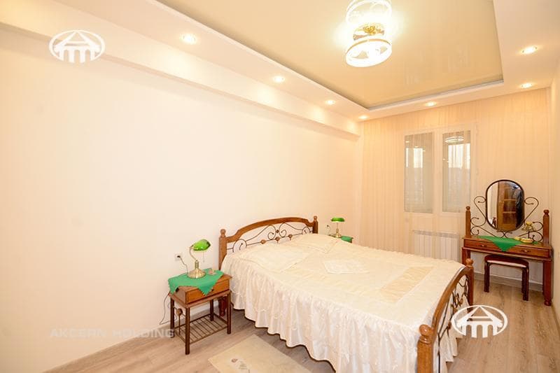 Квартира · 3 комн. · 135 м² · Кентрон