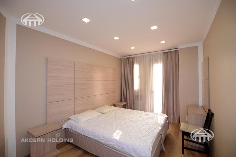 Квартира · 4 комн. · 150 м² · Кентрон