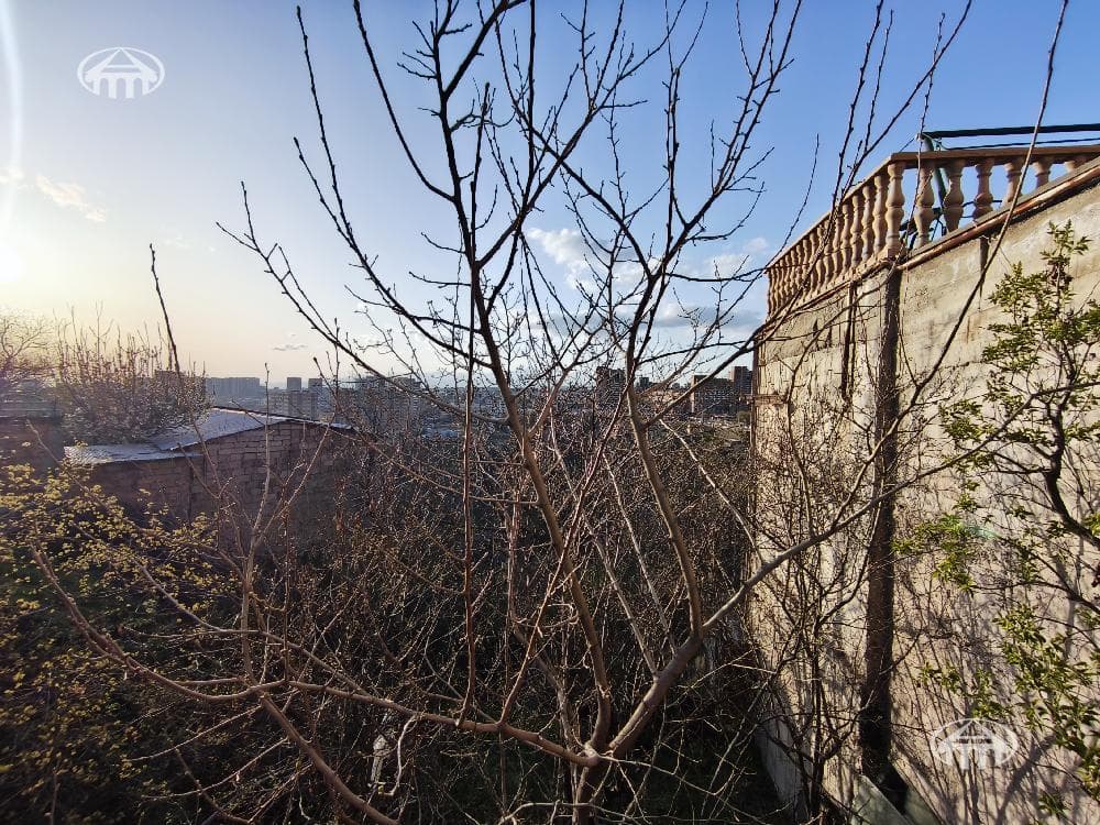 Дом · 3 комн. · 75 м² · Арабкир