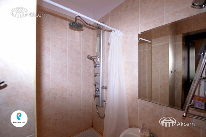 Apartment · 5 rooms · 350 m² · Kentron