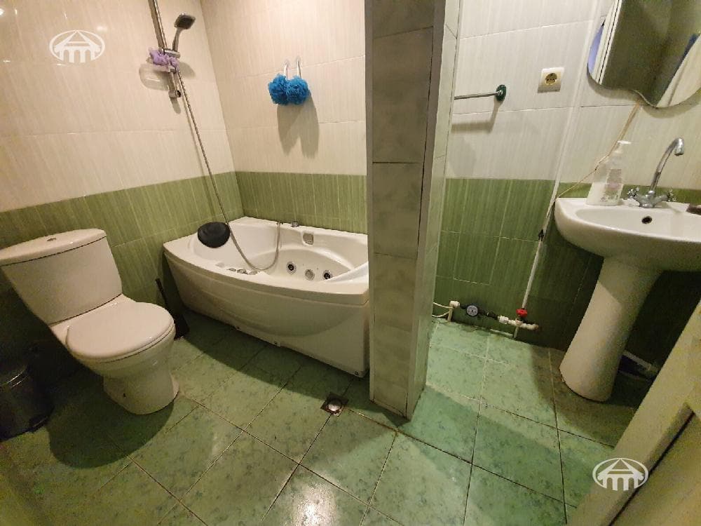 Квартира · 2 комн. · 70 м² · Давташен