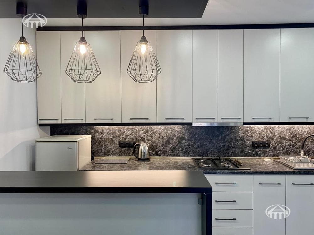 Apartment · 1 rooms · 38 m² · Kentron