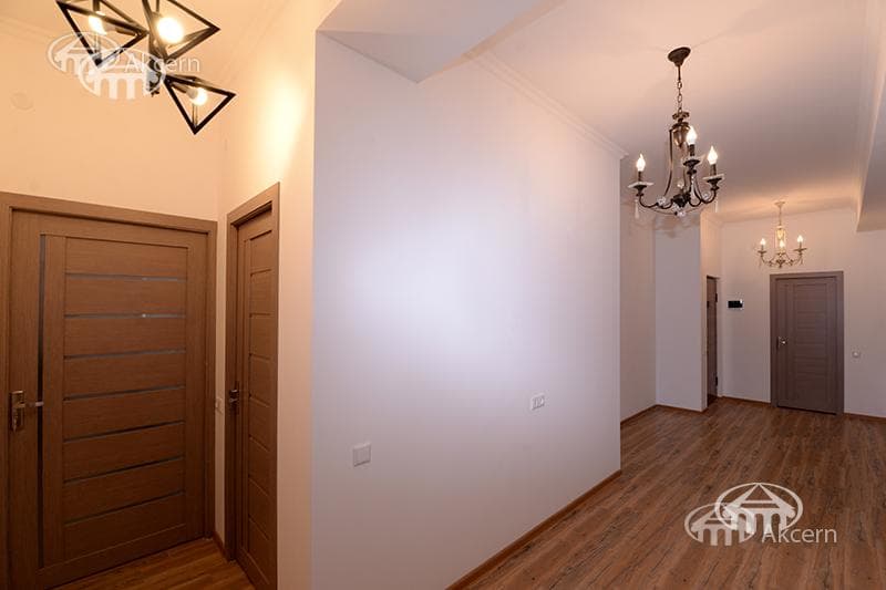 Բնակարան · 4 սեն. · 128 մ² · Քանաքեռ-Զեյթուն