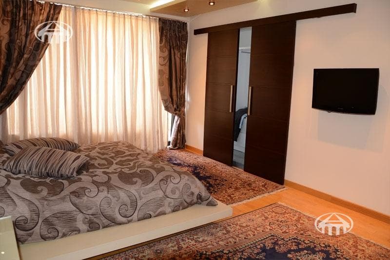 Apartment · 4 rooms · 239 m² · Arabkir