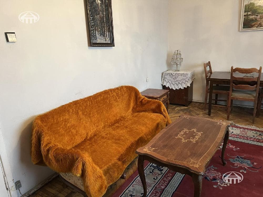 Квартира · 3 комн. · 80 м² · Кентрон