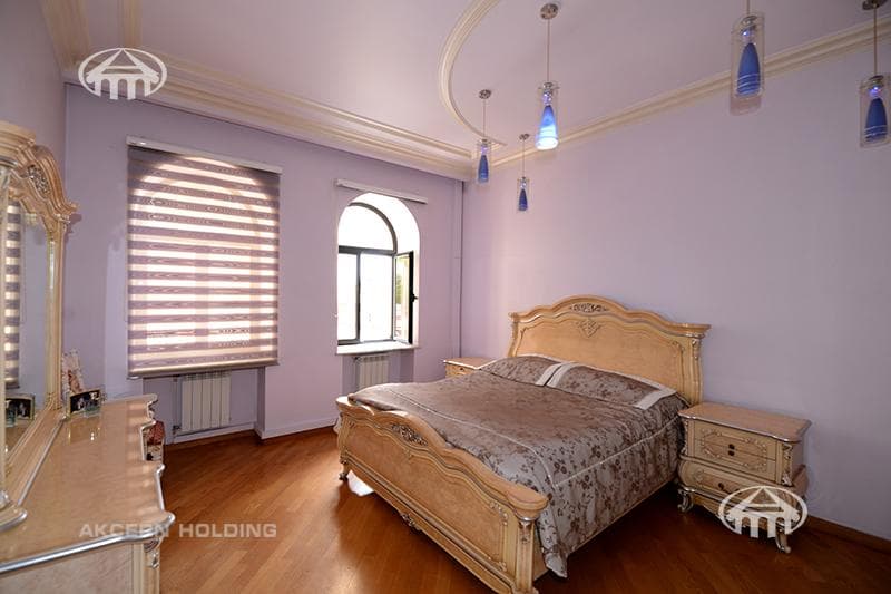 Առանձնատուն · 5 սեն. · 814 մ² · Արաբկիր