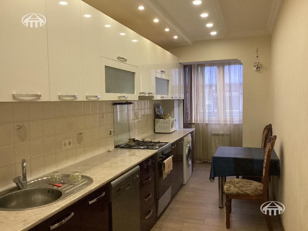 Apartment · 3 rooms · 110 m² · Davtashen