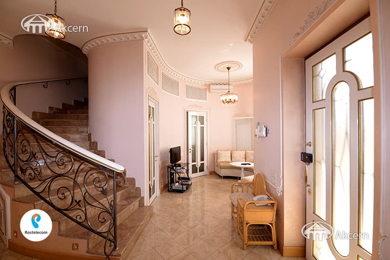 Дом · 8 комн. · 468 м² · Малатия-Себастия