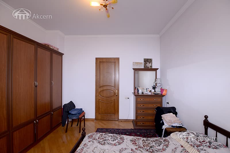 Особняк · 7 комн. · 362 м² · Малатия-Себастия