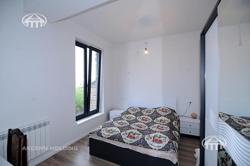 Mansion · 7 rooms · 228 m² · Zovuni