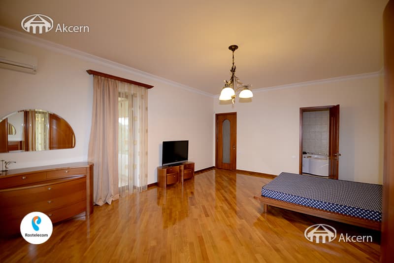 Առանձնատուն · 6 սեն. · 863 մ² · Նորք-Մարաշ