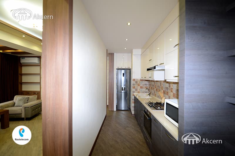 Apartment · 3 rooms · 95 m² · Kentron