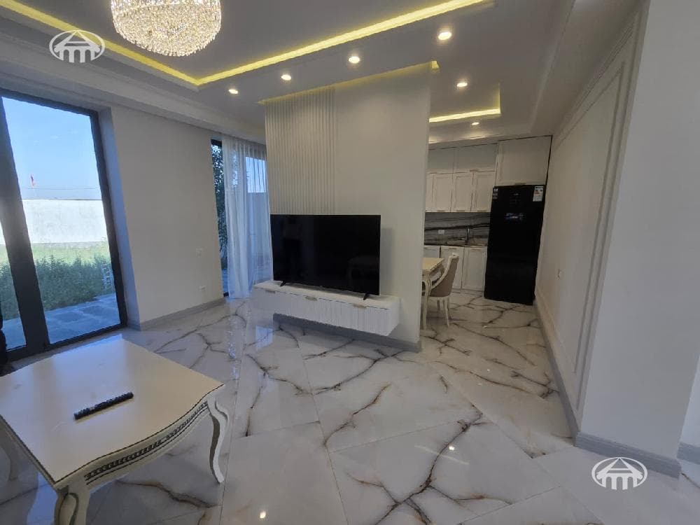 Թաունհաուս · 3 սեն. · 236 մ² · Աջափնյակ