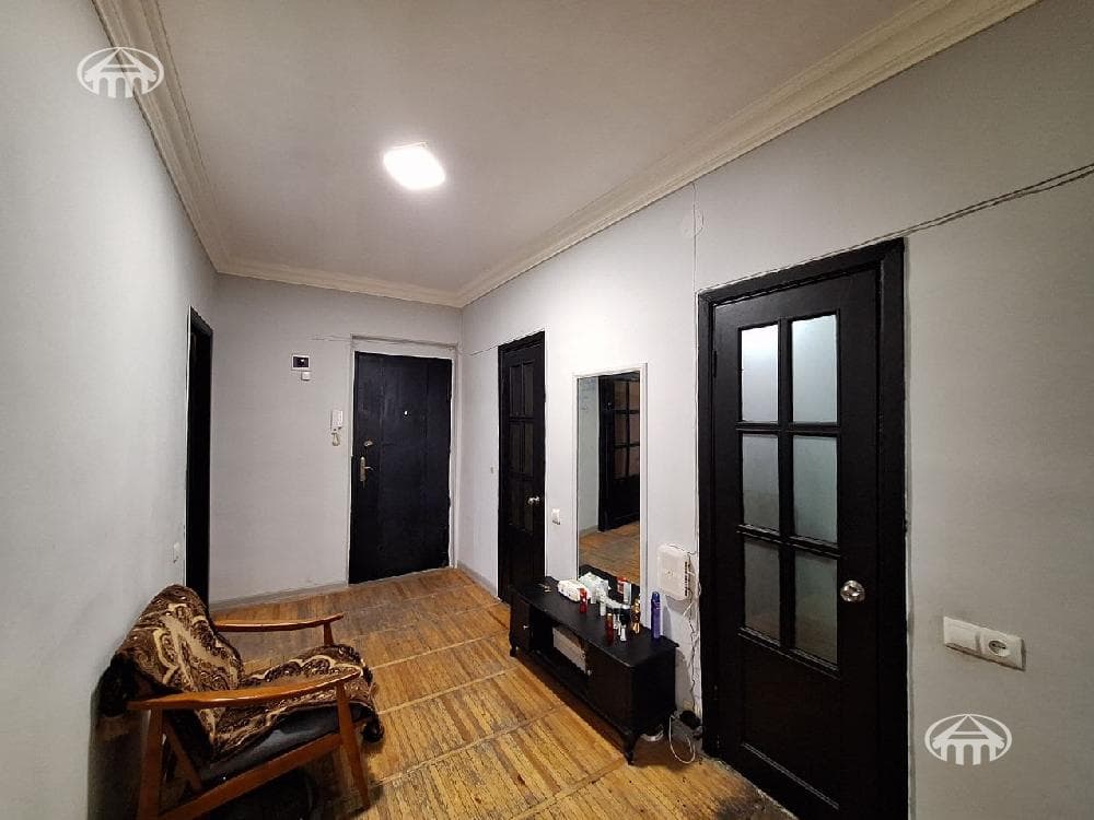 Apartment · 3 rooms · 90 m² · Kanaker-Zeytun