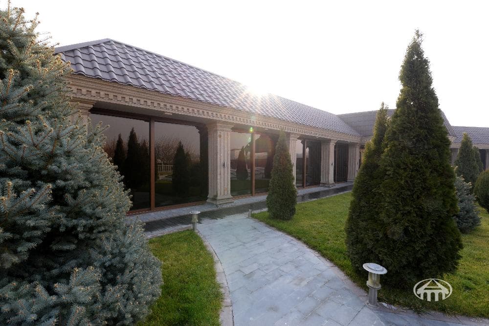Mansion · 8 rooms · 917 m² · Malatia-Sebastia
