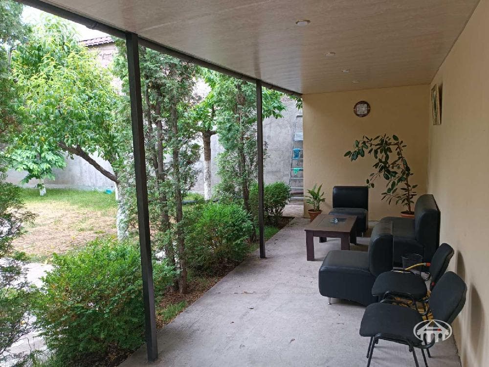 Mansion · 5 rooms · 334 m² · Erebuni — photo 21 / 24