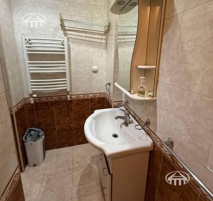 Բնակարան · 2 սեն. · 55 մ² · Կենտրոն