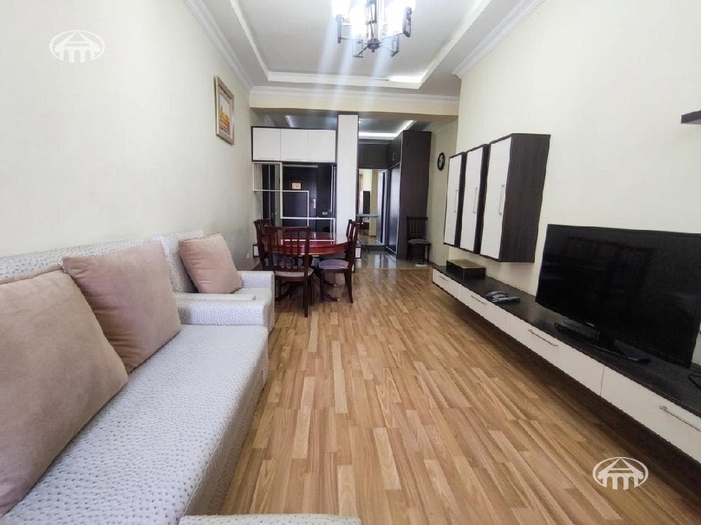 Квартира · 3 комн. · 80 м² · Арабкир