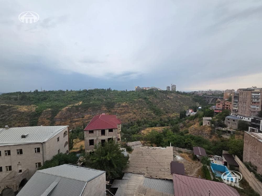 Apartment · 4 rooms · 157 m² · Arabkir