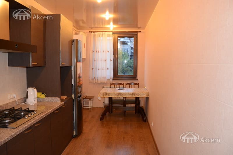Apartment · 3 rooms · 96 m² · Arabkir