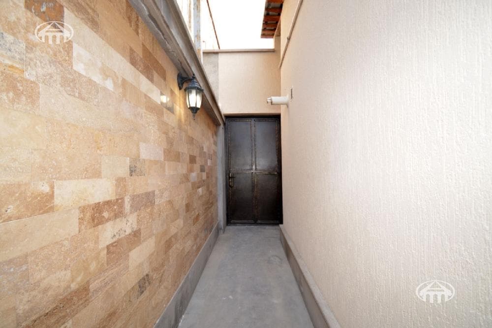House · 2 rooms · 66 m² · Arabkir