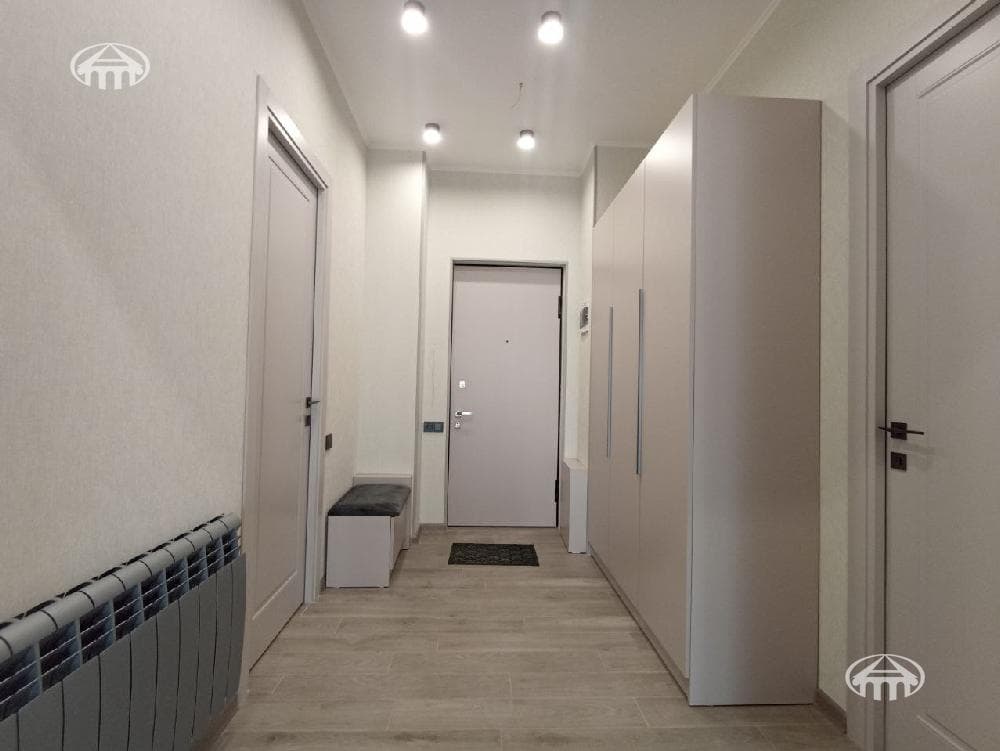 Квартира · 2 комн. · 57 м² · Кентрон