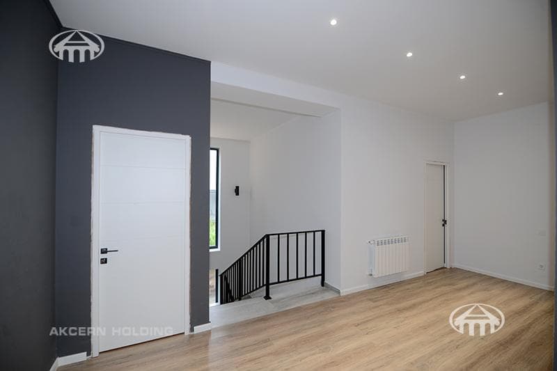 Mansion · 7 rooms · 228 m² · Zovuni