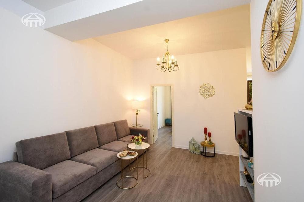 Apartment · 2 rooms · 60 m² · Kentron