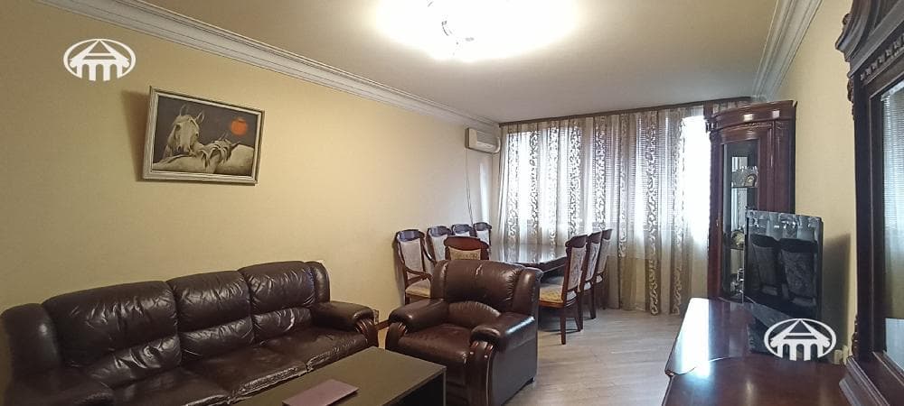 Բնակարան · 4 սեն. · 110 մ² · Կենտրոն