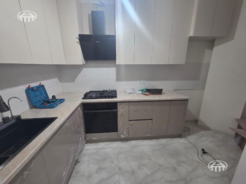 Apartment · 3 rooms · 83 m² · Arabkir