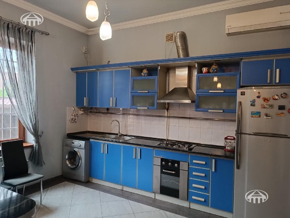 Mansion · 5 rooms · 334 m² · Erebuni — photo 9 / 24