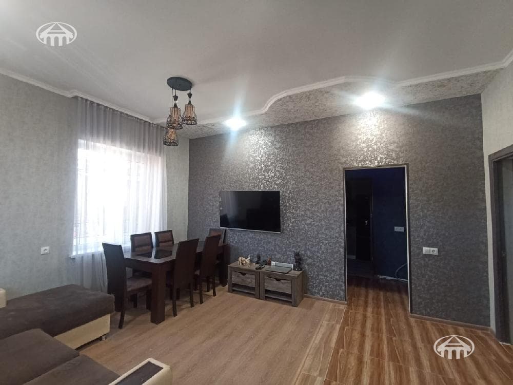 Mansion · 3 rooms · 62 m² · Davtashen