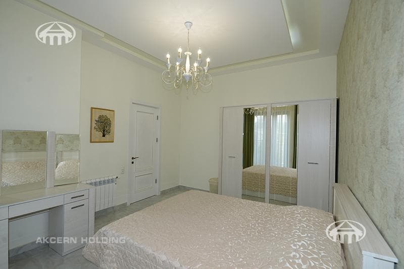 House · 6 rooms · 567 m² · Ajapnyak