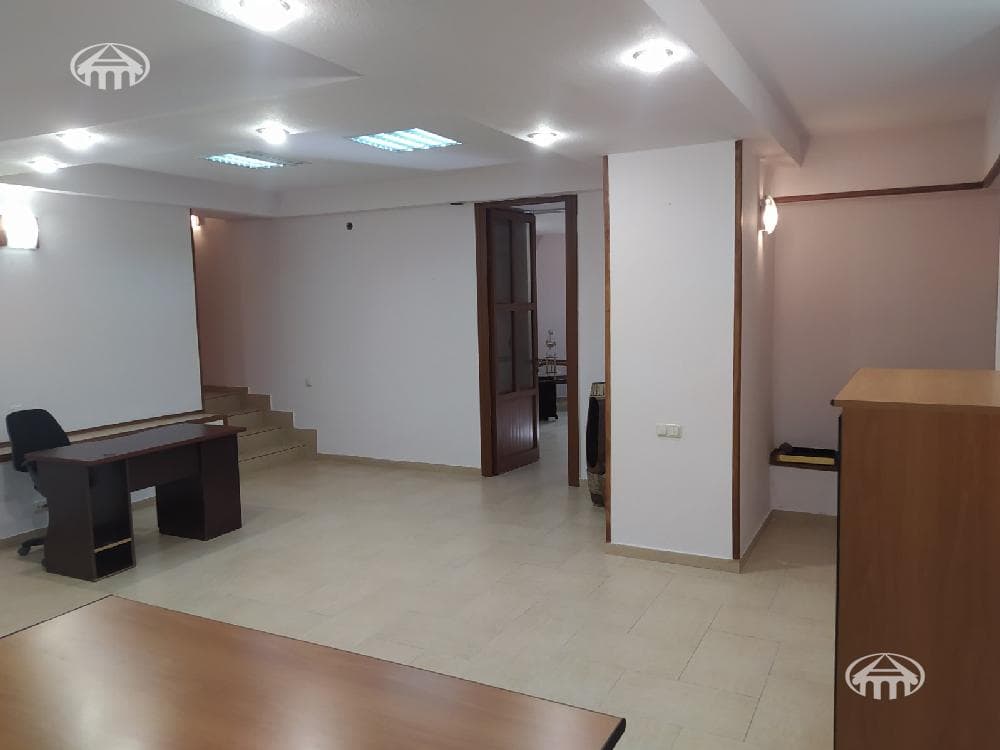 Офис · 101 м² · Кентрон