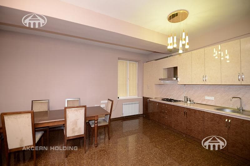 Квартира · 3 комн. · 89 м² · Арабкир