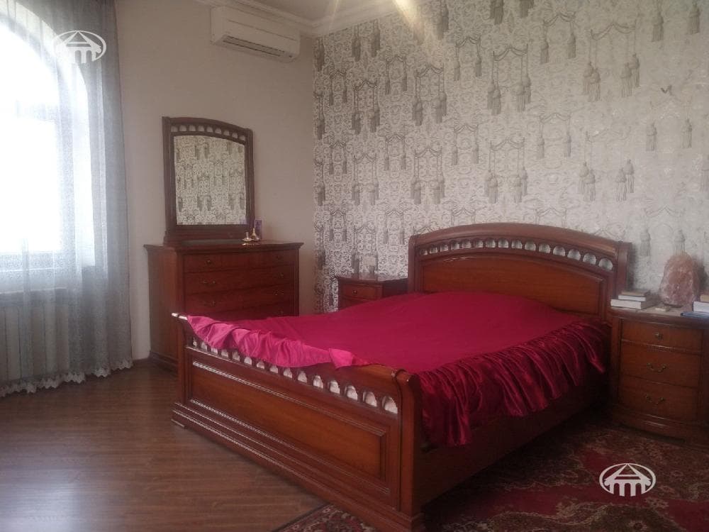Առանձնատուն · 5 սեն. · 222 մ² · Արաբկիր