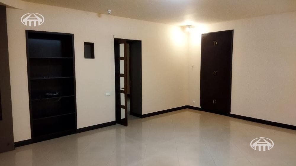 Office · 100 m² · Arabkir