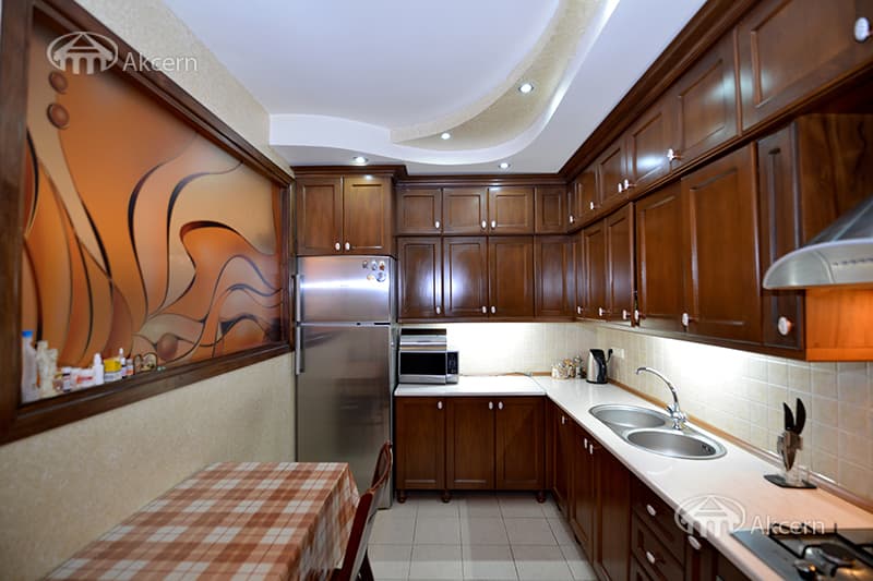 Квартира · 4 комн. · 173 м² · Кентрон