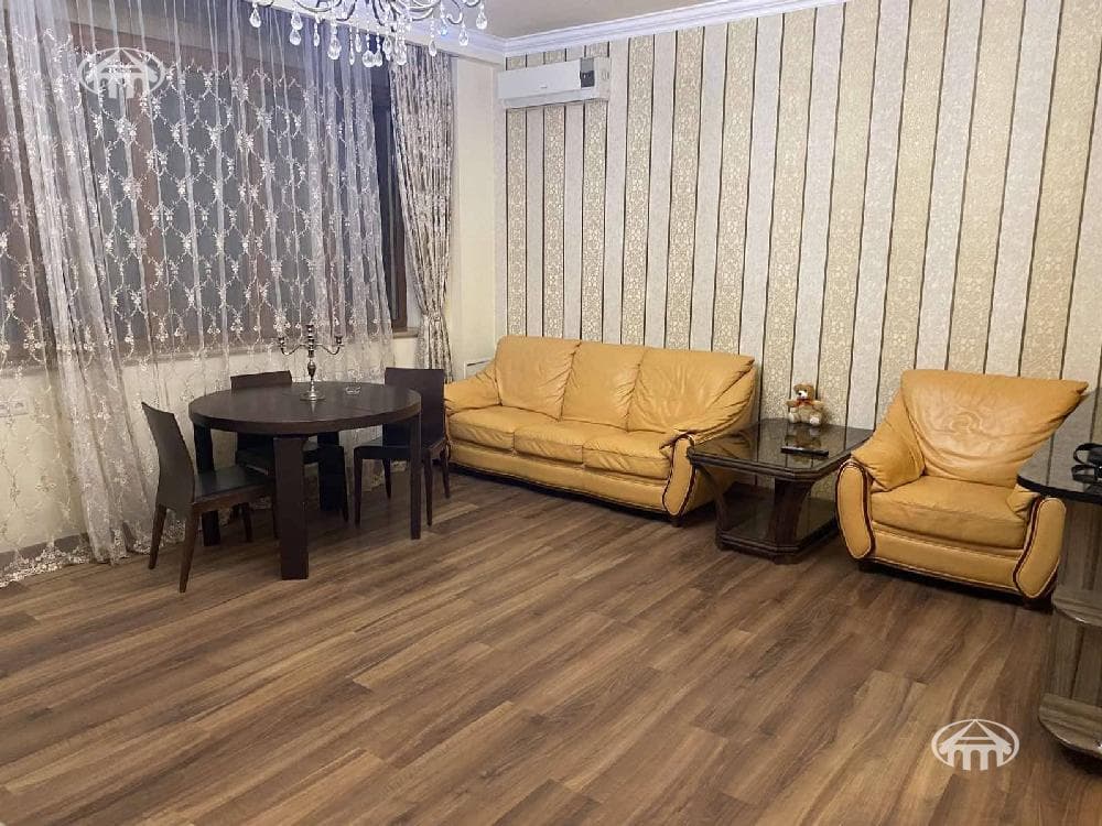 Apartment · 78 m² · Kentron
