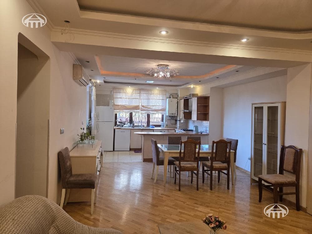 Квартира · 3 комн. · 89 м² · Арабкир
