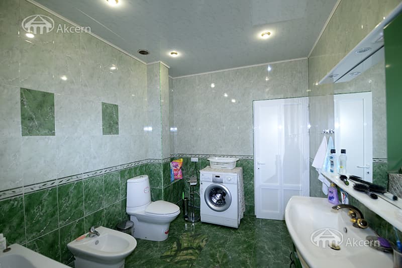 Квартира · 5 комн. · 251 м² · Арабкир