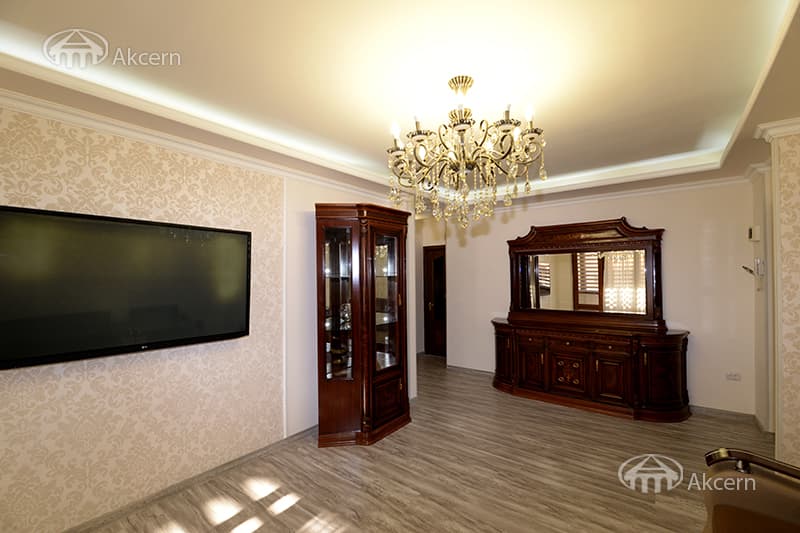 Квартира · 3 комн. · 70 м² · Кентрон