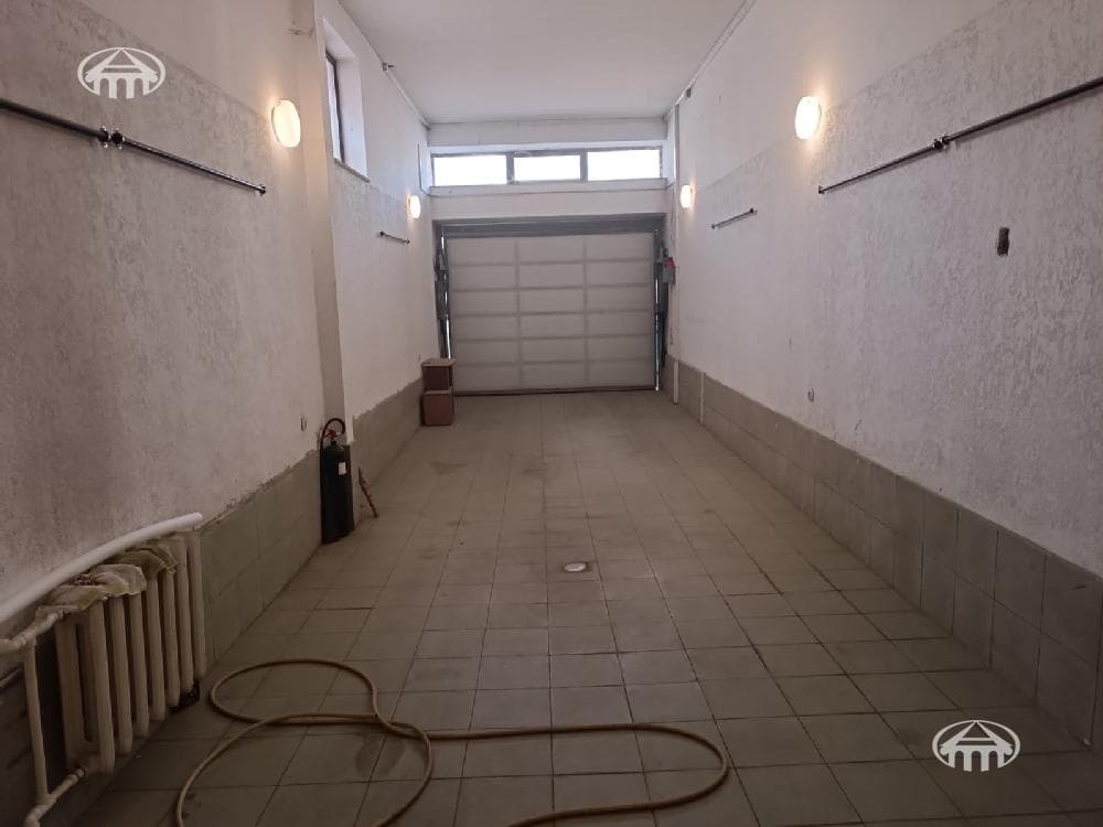 Mansion · 7 rooms · 517 m² · Kentron