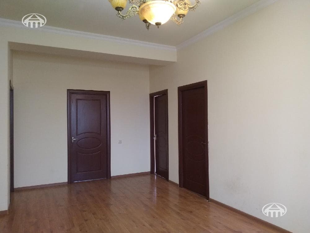 Mansion · 5 rooms · 243 m² · Ajapnyak