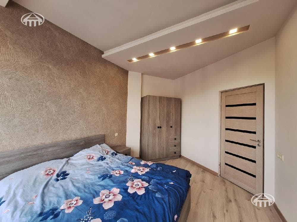 Apartment · 4 rooms · 102 m² · Davtashen