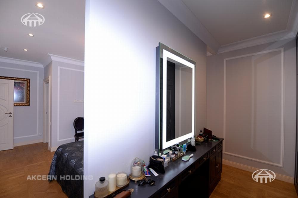 Apartment · 4 rooms · 176 m² · Kentron