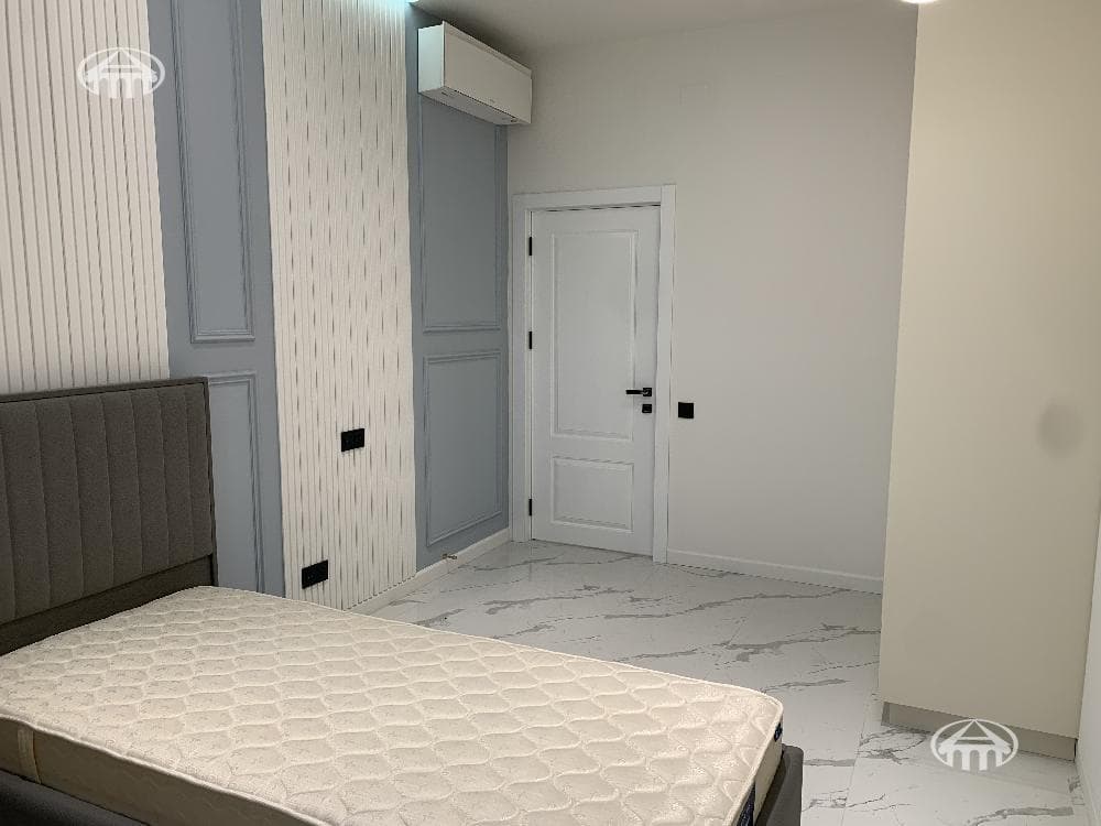 Apartment · 3 rooms · 84 m² · Avan